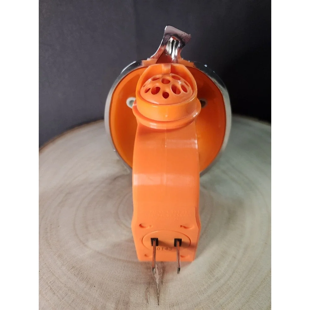 New Silver Jack-O-Lantern Pumpkin NightLight Wallflower Bath & Body Works Plug I